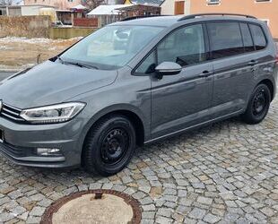 VW Volkswagen Touran 1.6 TDI SCR DSG Comfortline BMT Gebrauchtwagen