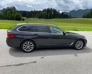 BMW BMW 520d xDrive Touring A - Gebrauchtwagen