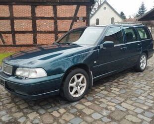 Volvo Volvo V70 2.4 Aufbauprojekt mit Mängelbericht Gebrauchtwagen