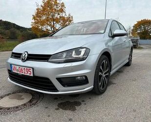 VW Volkswagen Golf VII Lim.Highline/R Line/Navi./Sitz Gebrauchtwagen