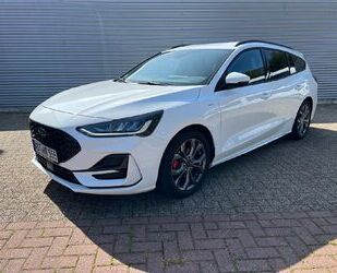 Ford Ford Focus Turnier ST-Line X Gebrauchtwagen