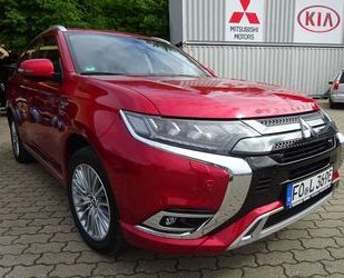 Mitsubishi Mitsubishi Outlander Plug-in Hybrid PLUS 2.4 °AHK° Gebrauchtwagen