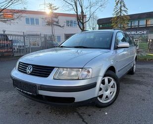 VW Volkswagen Passat*KLIMA*TÜV 04/2025 Gebrauchtwagen