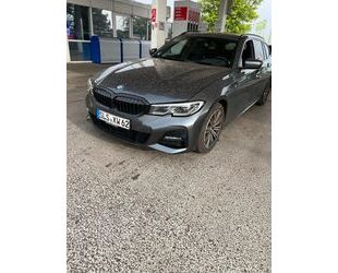 BMW BMW 320d xDrive Touring M Sport Garantie/LASER/ACC Gebrauchtwagen