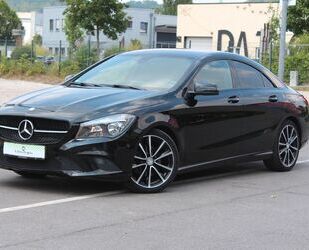 Mercedes-Benz Mercedes-Benz CLA 200 CDI/d Navi PDC SHZ Urban Mem Gebrauchtwagen