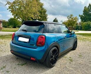 Mini MINI Cooper SE - 18Zoll *8fach *Vollausstattung Gebrauchtwagen