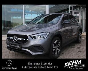 Mercedes-Benz Mercedes-Benz GLA 220 d 4M+PROGRESSIVE+AHK-VORR.+L Gebrauchtwagen