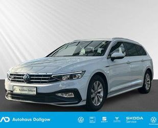 VW Volkswagen Passat Variant Elegance DSGLED ACC WiRä Gebrauchtwagen