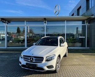 Mercedes-Benz Mercedes-Benz GLC 220 d 4MATIC/AHK/Panorama/ Navi/ Gebrauchtwagen