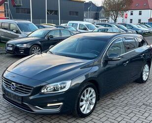 Volvo Volvo V60 *XENON*AHK*SHZ VORNE & HINTEN*TEMPO* Gebrauchtwagen