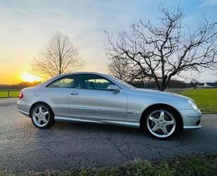 Mercedes-Benz Mercedes-Benz CLK 500 AMG Paket ab Werk / Einzelst Gebrauchtwagen