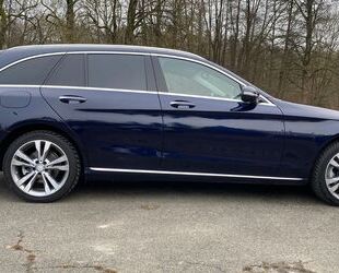 Mercedes-Benz Mercedes-Benz C 250d 4Matic Avantgarde/ACC/LED/Pan Gebrauchtwagen