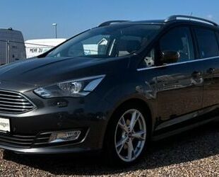 Ford Ford Grand C-Max Titanium Handicap Umbau NAVI Bi-X Gebrauchtwagen