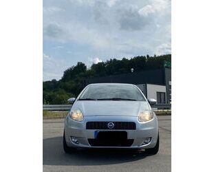 Fiat Fiat Punto Grande 1.4 Gebrauchtwagen