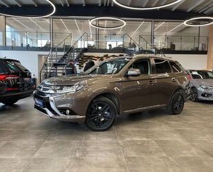 Mitsubishi Mitsubishi Outlander PHEV Top 4WD *KAMERA*NAVI*LED Gebrauchtwagen