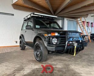 Lada Lada Niva Legend 1.7i 4x4 Black Edition ZUBR Umbau Gebrauchtwagen