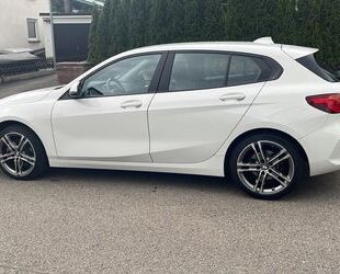 BMW BMW 118i Advantage Advantage Gebrauchtwagen