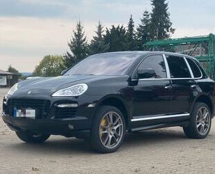 Porsche Porsche Cayenne Turbo BOSE mit Keramik Bremsen Tüv Gebrauchtwagen