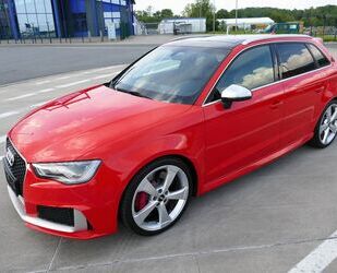 Audi Audi RS3 2.5 TFSI S tronic quattro Sportback SCHAL Gebrauchtwagen