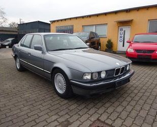 BMW BMW 730i e32 Schalter !! Klima Leder Gebrauchtwagen