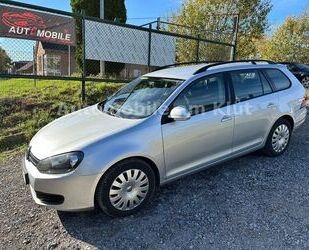 VW Volkswagen Golf VI Variant BlueMotion 1,6TDI SERVI Gebrauchtwagen