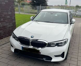 BMW BMW 320d xDrive Sport Line Automatic Sport Line Gebrauchtwagen