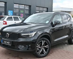 Volvo Volvo XC40 B4 Dark*H&K*360*BLIS*ACC*AHK*KEIN MIETW Gebrauchtwagen