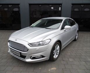 Ford Ford Mondeo Titanium Navi Spurhalte DAB Service ne Gebrauchtwagen