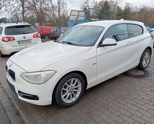 BMW BMW 116i Sport Line Sport Line TÜV neu Gebrauchtwagen