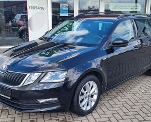 Skoda Skoda Octavia Combi 2.0 TDI DSG Soleil+Navi/PDC/Si Gebrauchtwagen