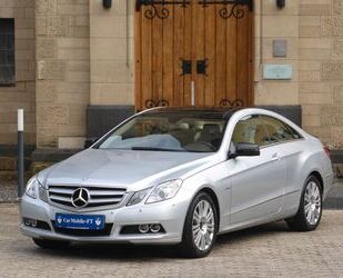 Mercedes-Benz Mercedes-Benz E 250 CGI BlueEfficiency*PANO*LEDER* Gebrauchtwagen