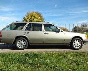 Mercedes-Benz Mercedes-Benz W124 200 TE mit nur 73 TKM, Zustand Gebrauchtwagen