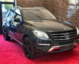 Mercedes-Benz Mercedes-Benz ML 350 BLUETEC 4MATIC*PANO*KAMERA*TO Gebrauchtwagen