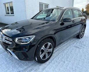 Mercedes-Benz Mercedes-Benz GLC 220 d 4M Luxury Navi LED AHK Dis Gebrauchtwagen