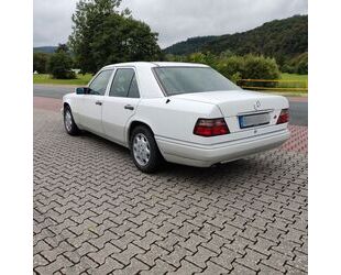 Mercedes-Benz Mercedes-Benz E 220 Gebrauchtwagen