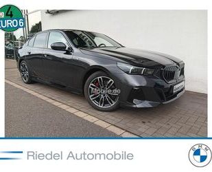 BMW BMW 520d xDrive M Sportpaket Pro*Pano*AHK*Standhzg Gebrauchtwagen