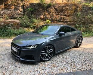 Audi Audi TT Coupe 2.0 TDI sehr gepflegt schöne Ausstat Gebrauchtwagen