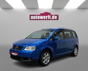 VW Volkswagen Touran 1.6 FSI HIGHLINE NAVIGATION KLIM Gebrauchtwagen