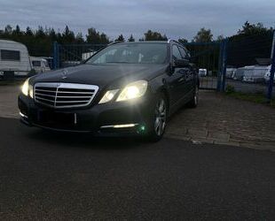 Mercedes-Benz Mercedes-Benz E 220 CDI T BlueEFFICIENCY AVANTGARD Gebrauchtwagen