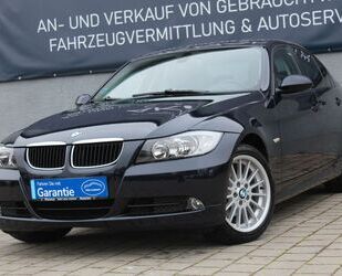 BMW BMW 320i Lim. AUTOMATIK LEDER NAVI PDC ALU Gebrauchtwagen