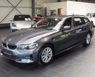 BMW BMW 318d Touring Aut. AHK 8-fach LED Navi Gebrauchtwagen