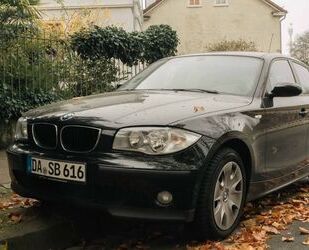 BMW BMW 116i (schwarz wenig Kilometer!!) Gebrauchtwagen