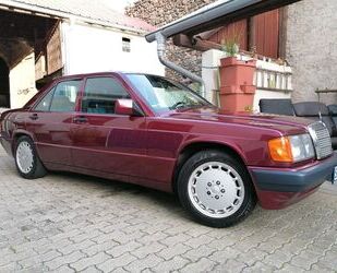 Mercedes-Benz Mercedes-Benz 190 Avantgarde Rosso Gebrauchtwagen