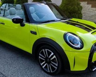 Mini MINI COOPER Cabrio Cooper Essential Trim Gebrauchtwagen