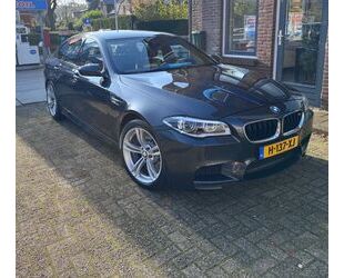 BMW BMW M5 LCI softclose LED motor instandgezetzt Gebrauchtwagen