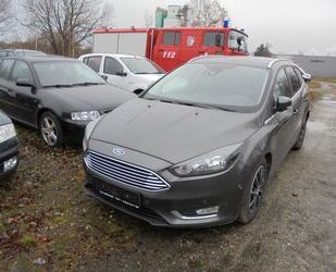 Ford Ford Focus Turnier Titanium Gebrauchtwagen