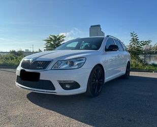 Skoda Skoda Octavia 2.0 TFSI RS Combi RS Gebrauchtwagen