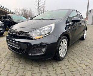 Kia Kia Rio FIFA World Cup Edition Klimaautomatik PDC Gebrauchtwagen