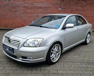 Toyota Toyota Avensis 2.0 Executive Lim. Automatik Gebrauchtwagen