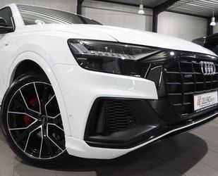 Audi Audi Q8 55 TFSI E Q S-LINE SPORTPAKET BLACK EXCLUS Gebrauchtwagen